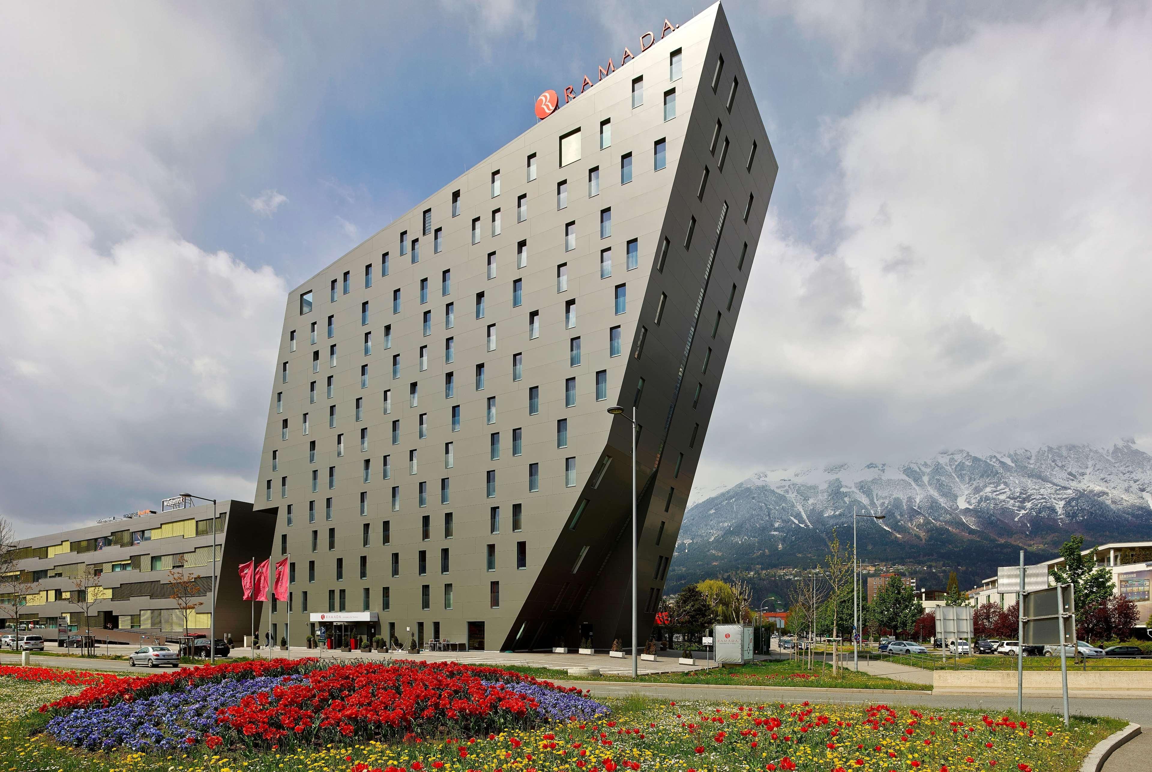 Hilton Garden Inn Innsbruck Tivoli Экстерьер фото