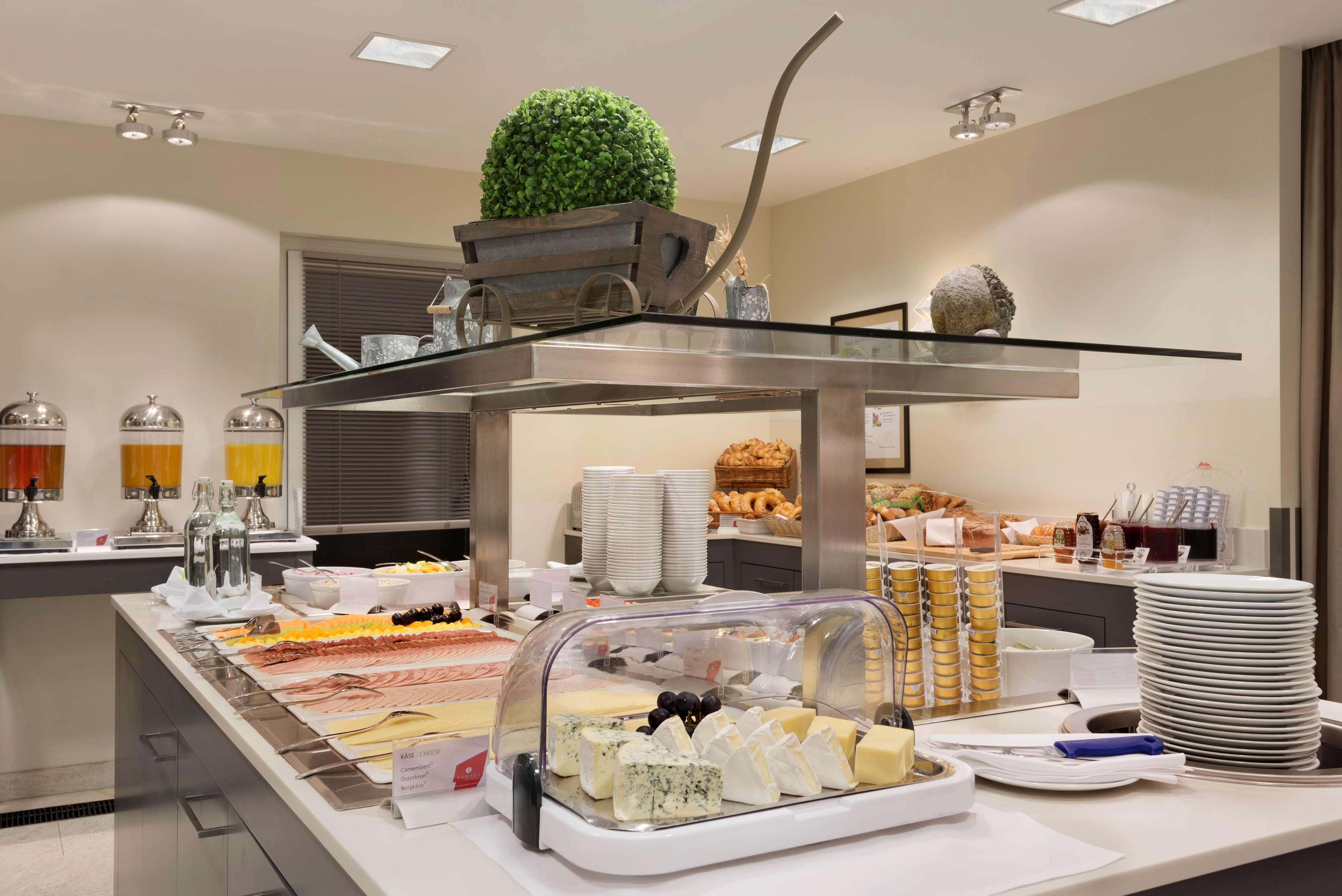 Hilton Garden Inn Innsbruck Tivoli Экстерьер фото