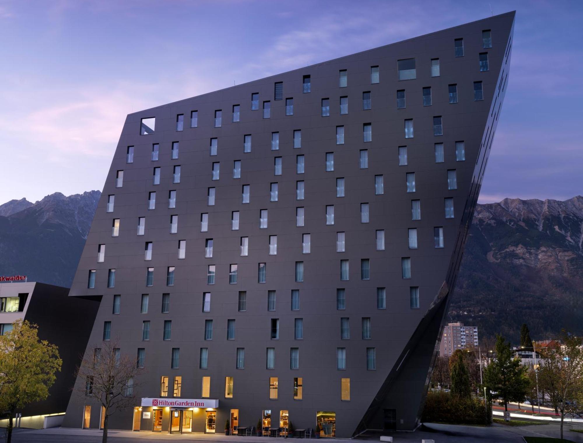 Hilton Garden Inn Innsbruck Tivoli Экстерьер фото
