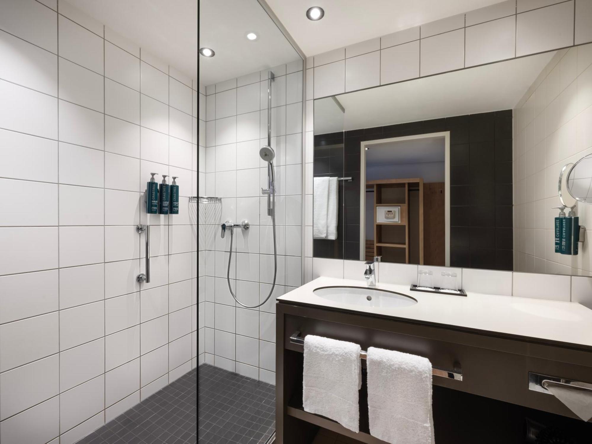 Hilton Garden Inn Innsbruck Tivoli Экстерьер фото