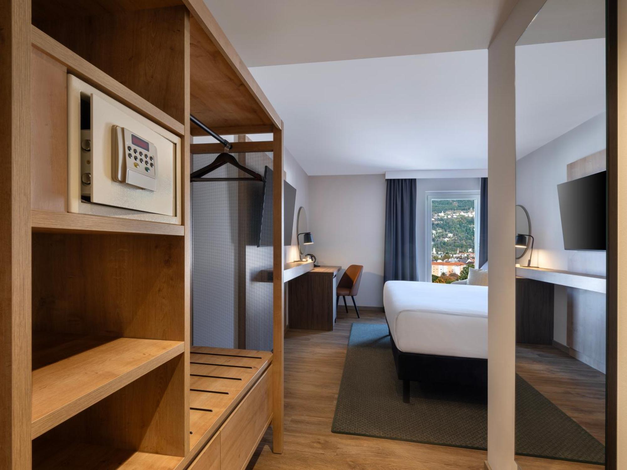 Hilton Garden Inn Innsbruck Tivoli Экстерьер фото