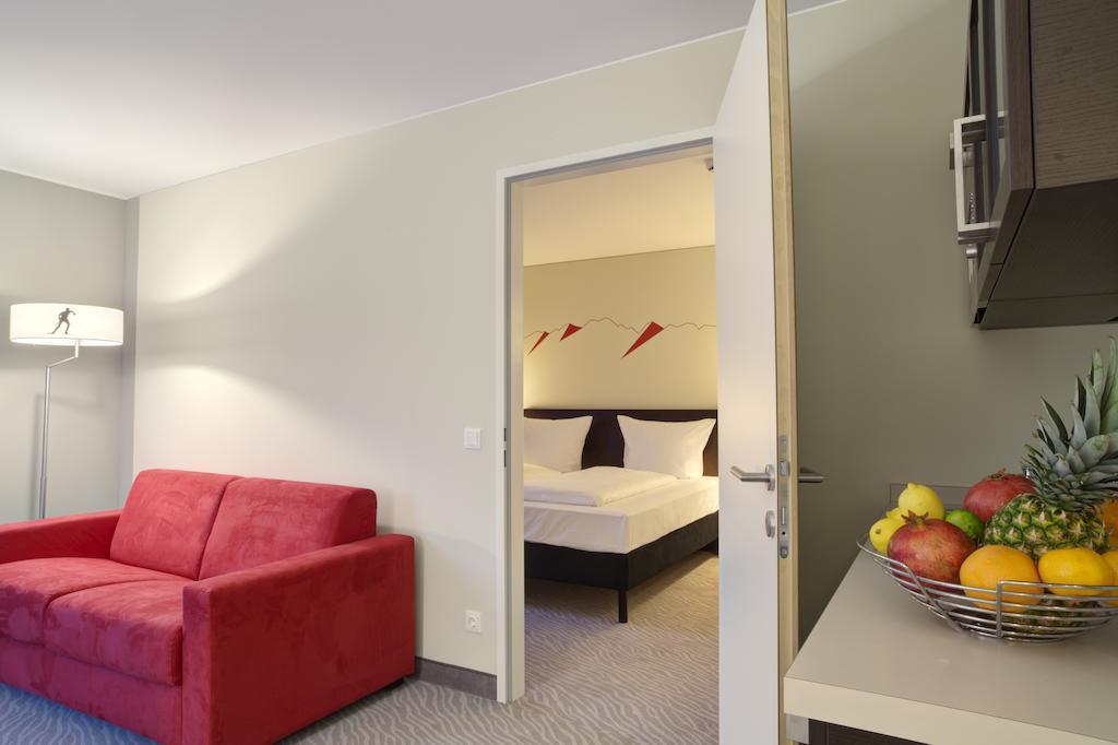 Hilton Garden Inn Innsbruck Tivoli Экстерьер фото